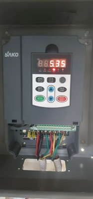 “閘機應(yīng)用變頻器提升自動化運行水平”